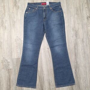 Vintage Y2K Levi's 515 Bootcut Jeans | The Ultimate Retro Vibe Size 12